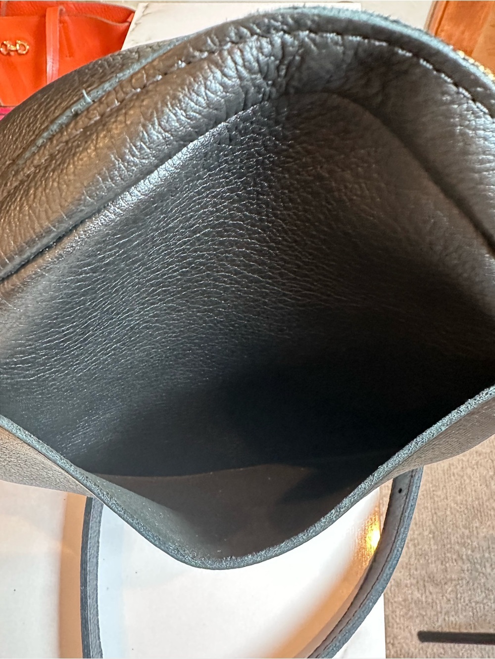 PORTLAND LEATHER GOODS Large 9"
Circle Crossbody Bag Black Pebbled
Leather - Picture 3 of 7